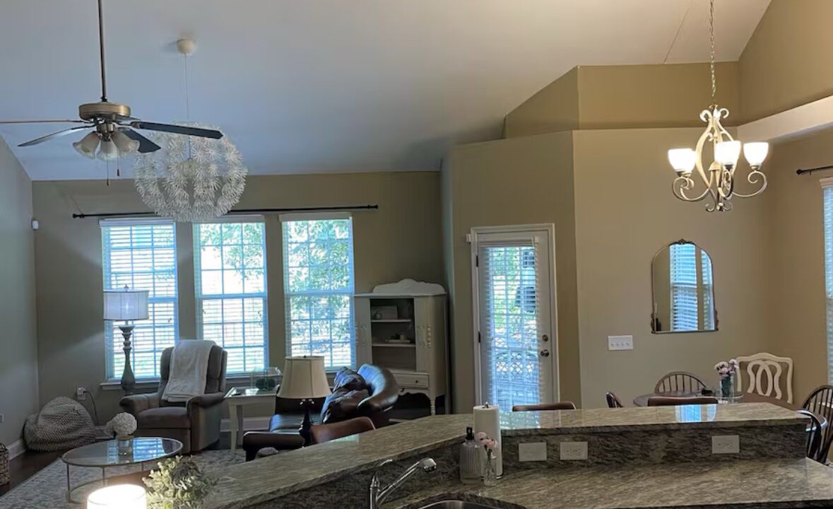 Photo of Livingroom in Augusta