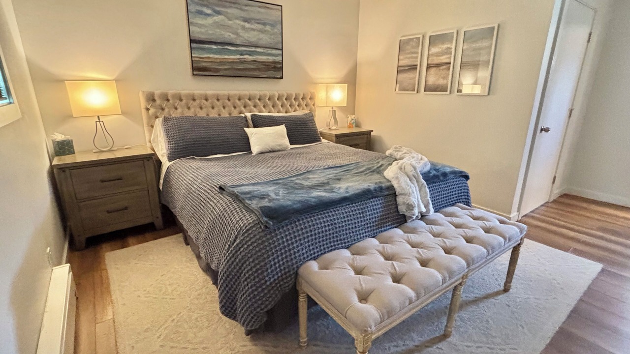 Photo of Bedroom in Bodega Bay