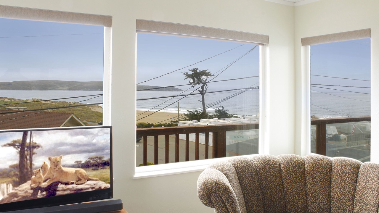 Photo of Livingroom in Dillon Beach