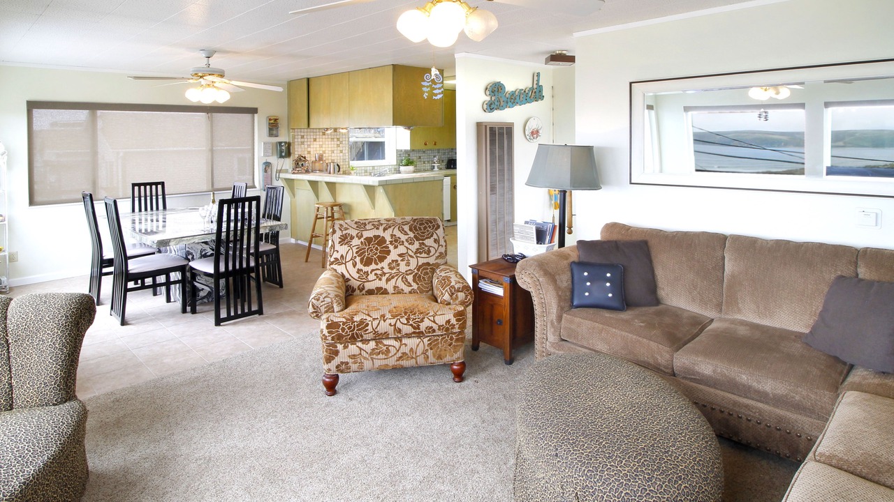 Photo of Livingroom in Dillon Beach