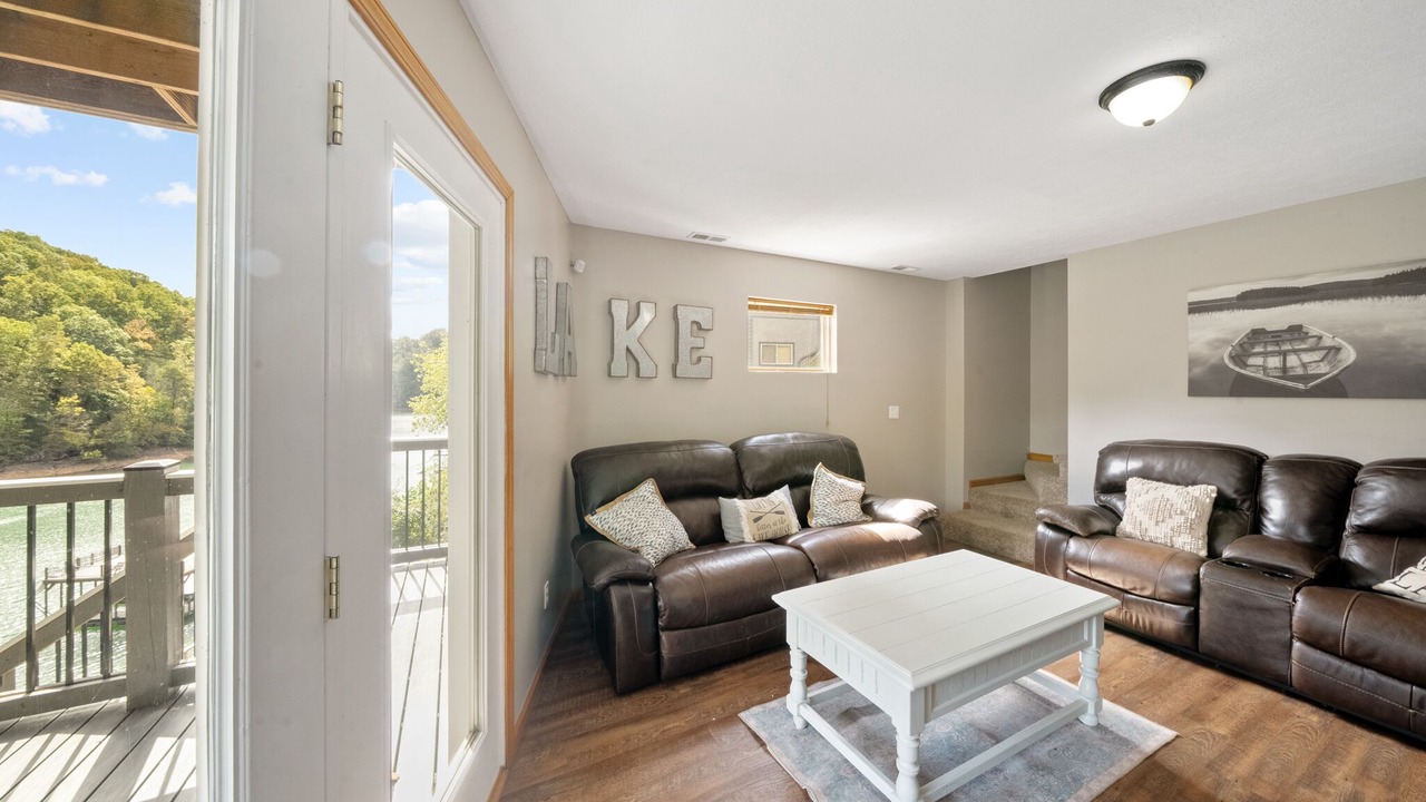 Photo of Outdoor in Lakeside Estates