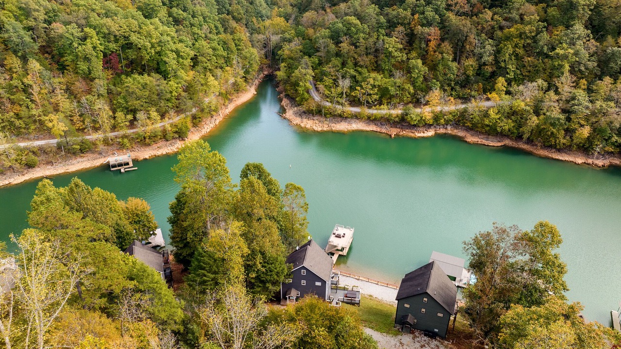 Photo of Outdoor in Lakeside Estates