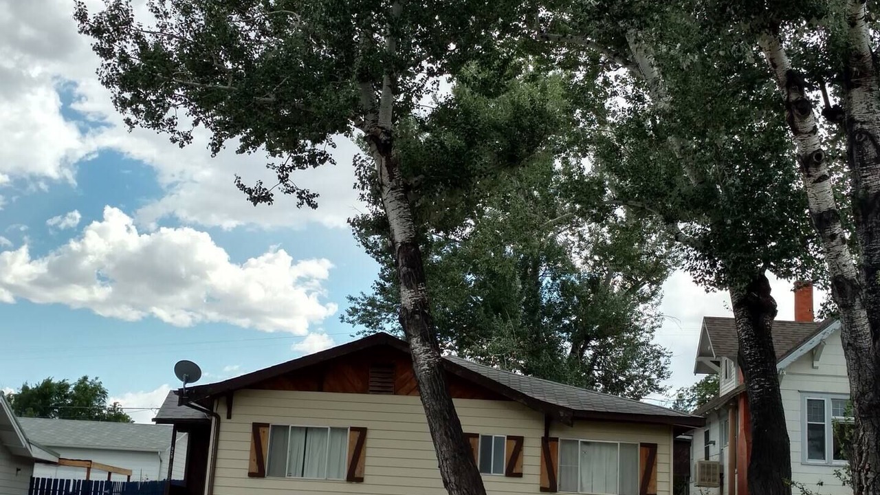 Photo of Others in Thermopolis