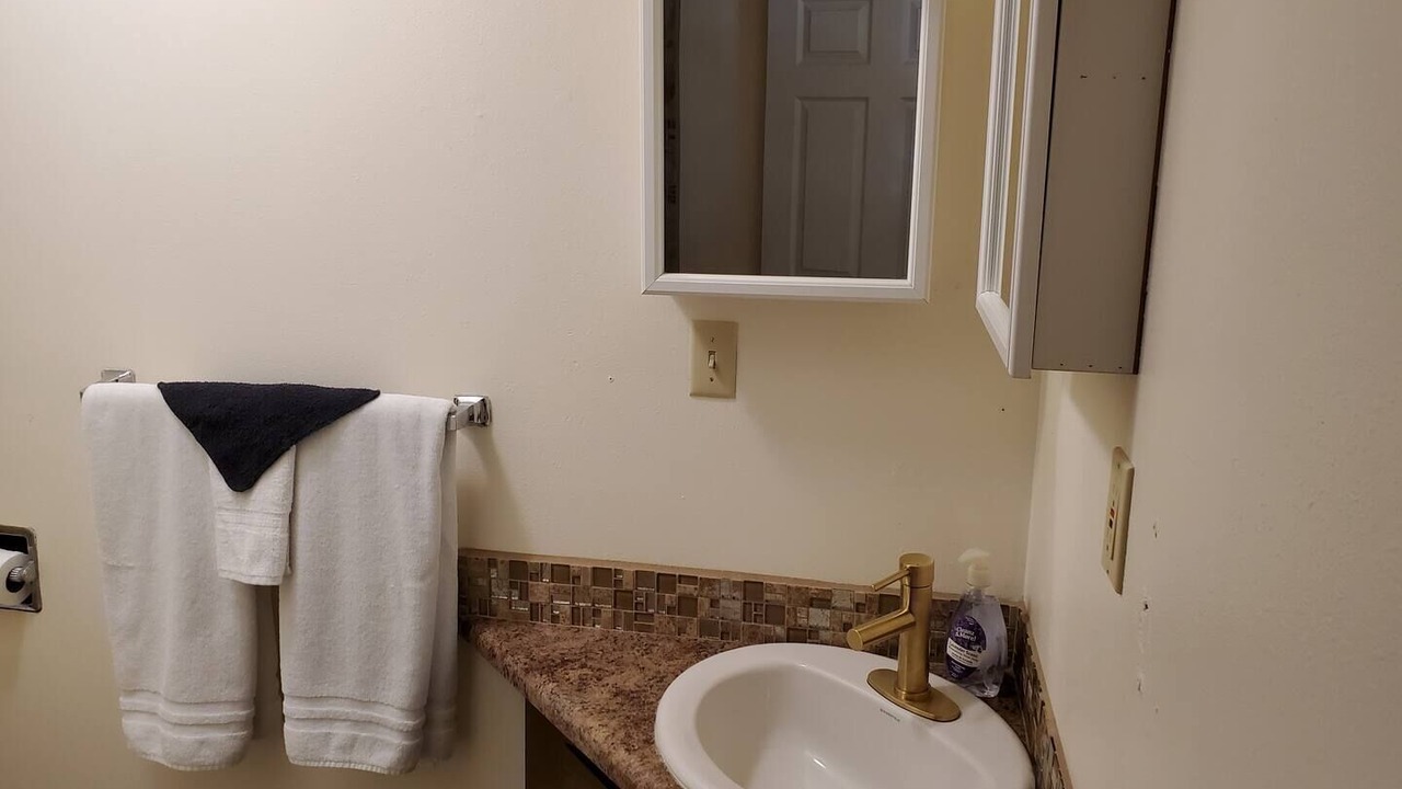 Photo of Bathroom in Thermopolis