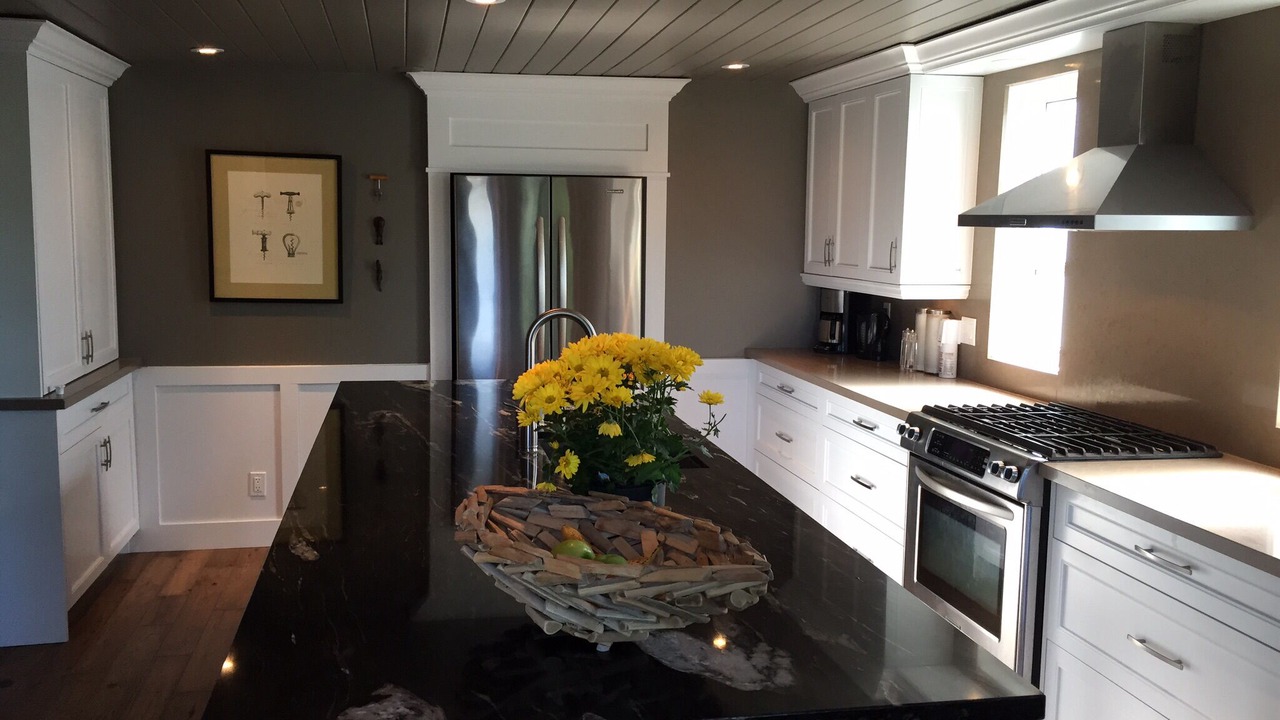 Photo of Kitchen in Big Bay Point