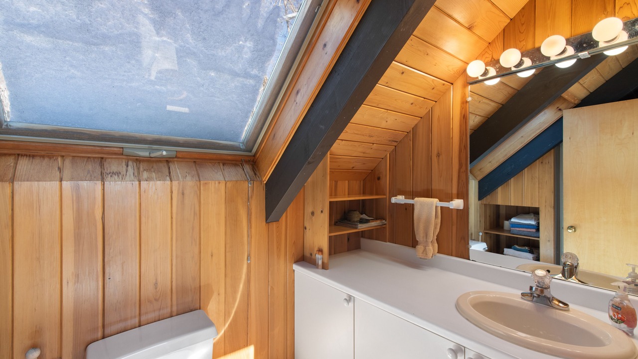 Photo of Bathroom in Monroe Bridge