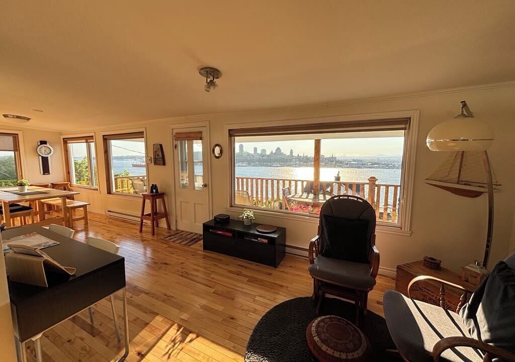Photo of Livingroom in Paine-Sec