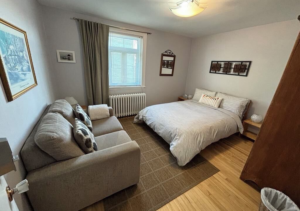 Photo of Bedroom in Paine-Sec