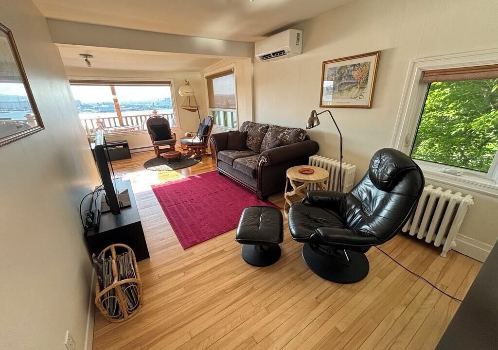 Photo of Livingroom in Paine-Sec