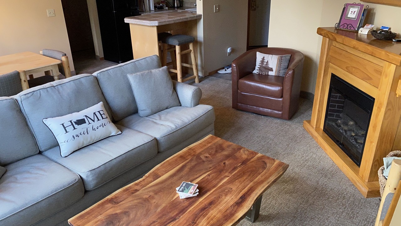 Photo of Others in Downtown Leavenworth