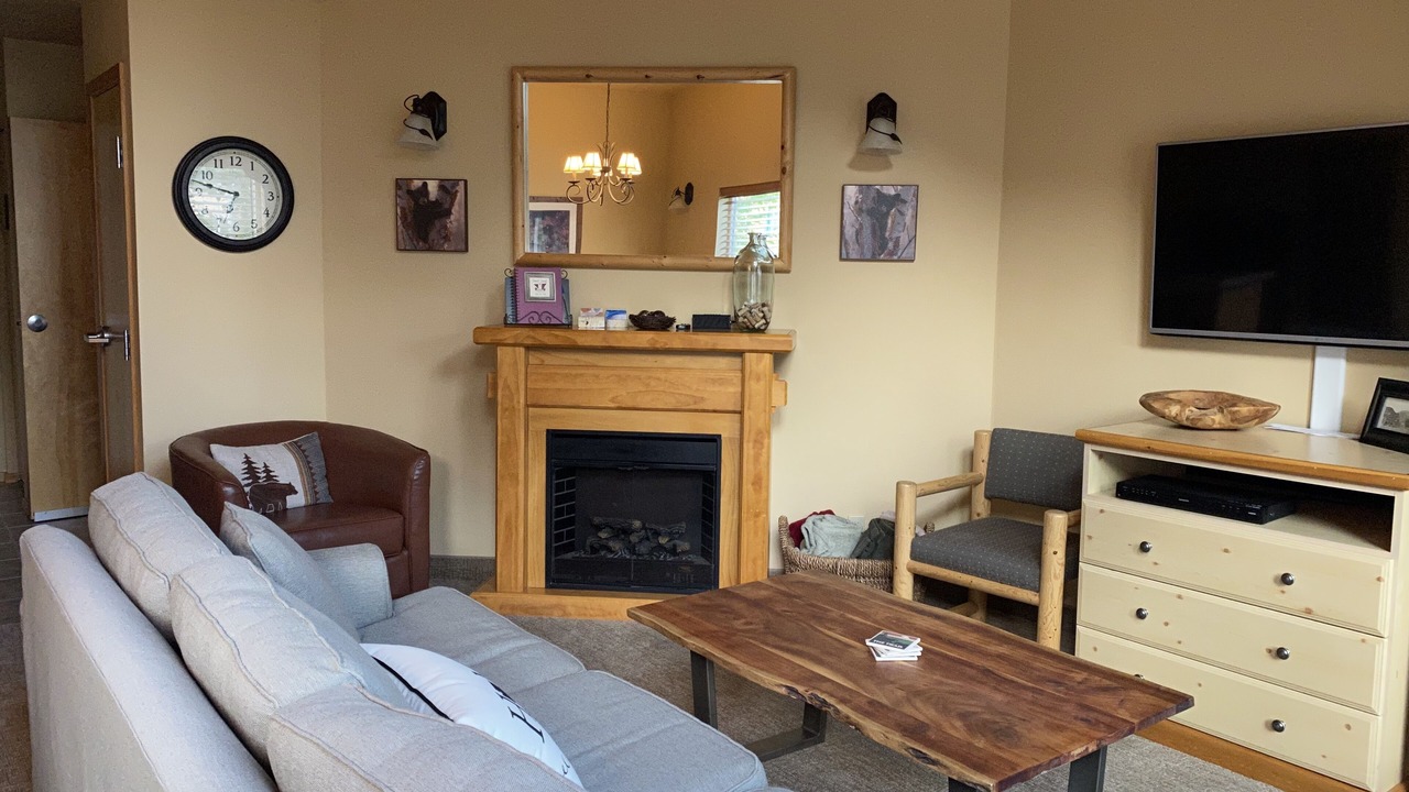 Photo of Livingroom in Downtown Leavenworth