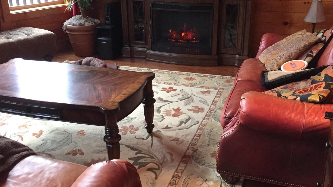 Photo of Livingroom in Lakeside Estates