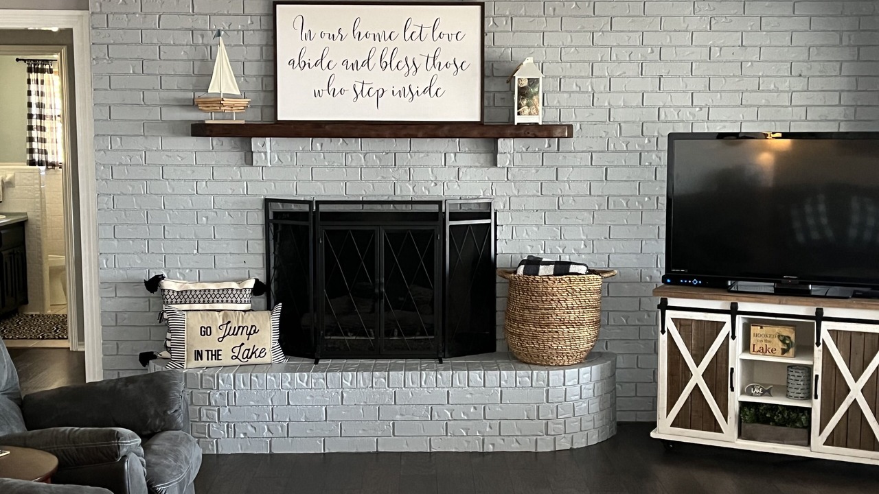 Photo of Livingroom in Azle