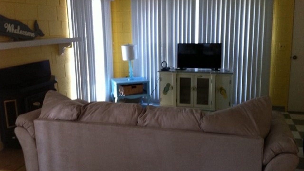 Photo of Livingroom in Rogersville