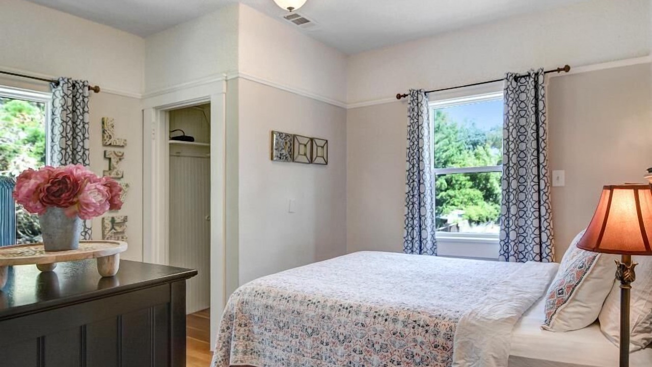 Photo of Others in Browns Valley