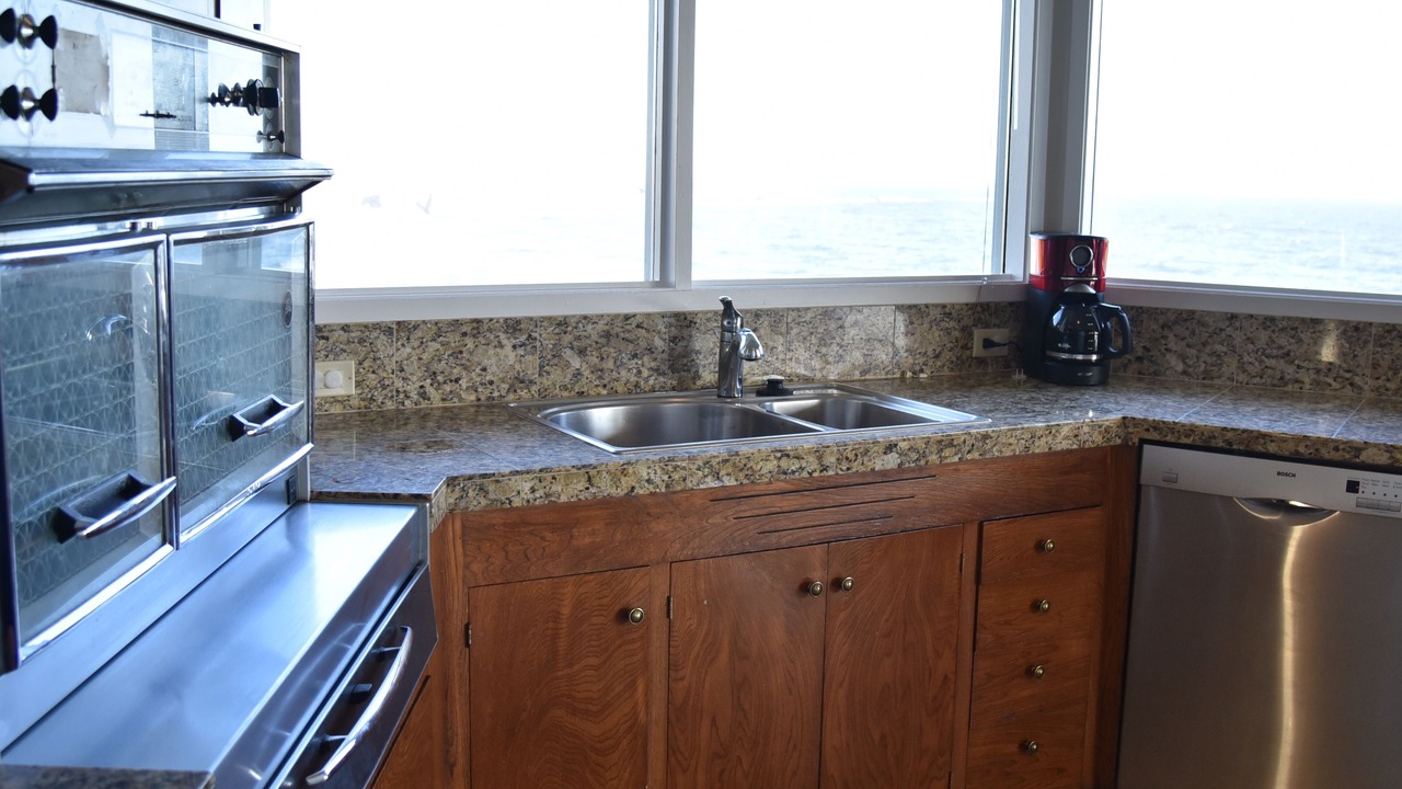 Photo of Kitchen in Coos Bay