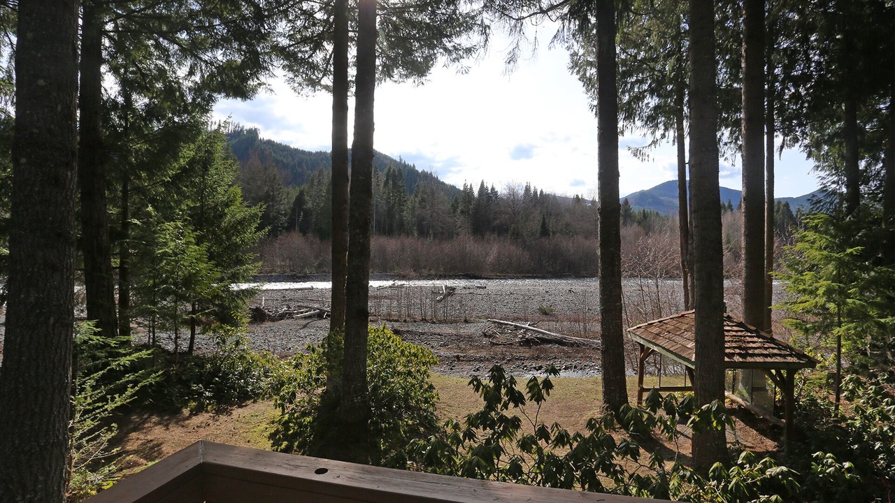 Photo of Others in Enumclaw