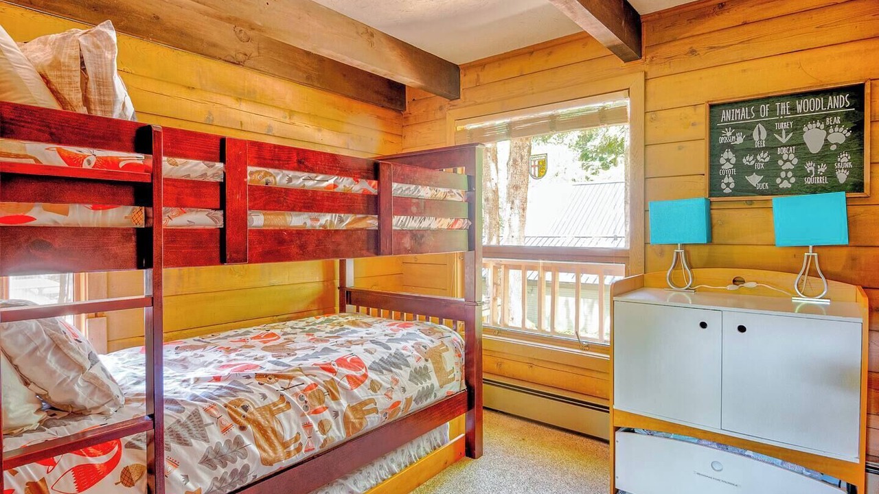 Photo of Bedroom in Enumclaw