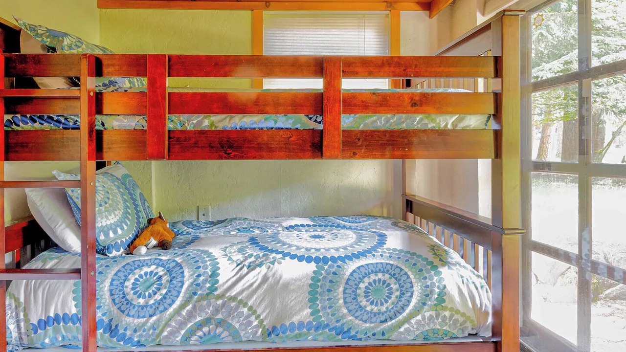 Photo of Bedroom in Enumclaw