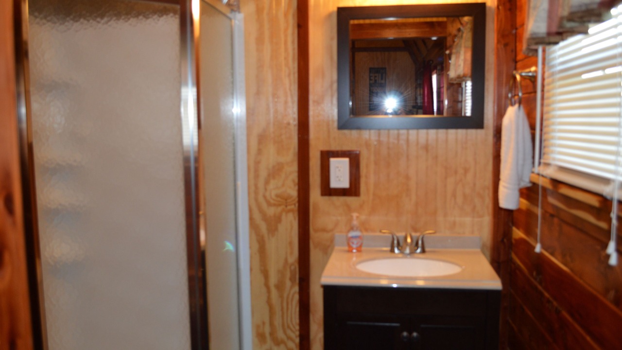 Photo of Bathroom in Hughes County