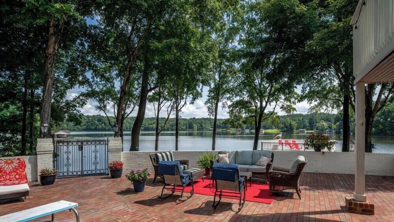 Photo of Patio Balcony in Leasburg