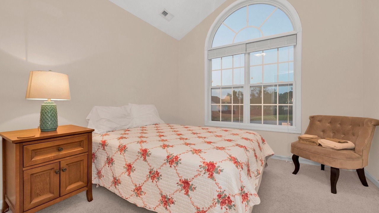Photo of Bedroom in Pine Forest