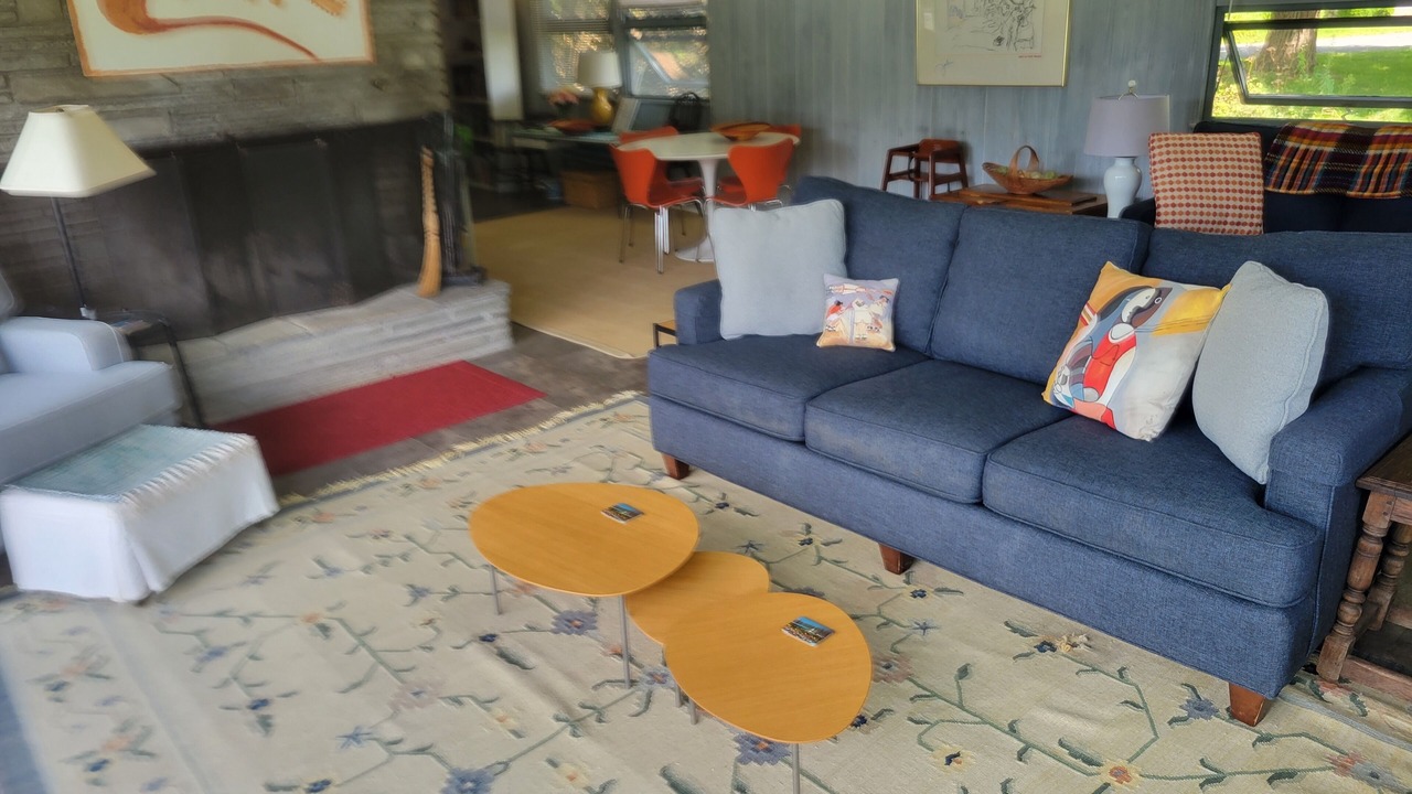 Photo of Livingroom in Homer