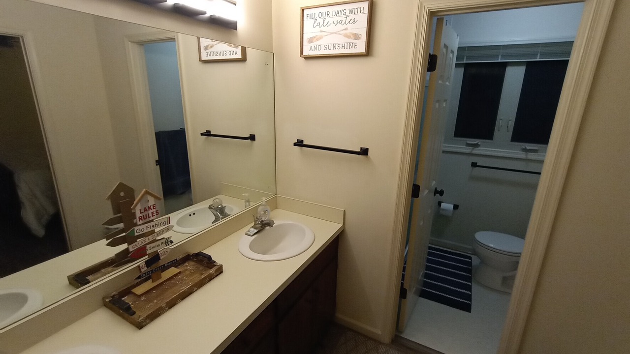 Photo of Bedroom in Huddleston