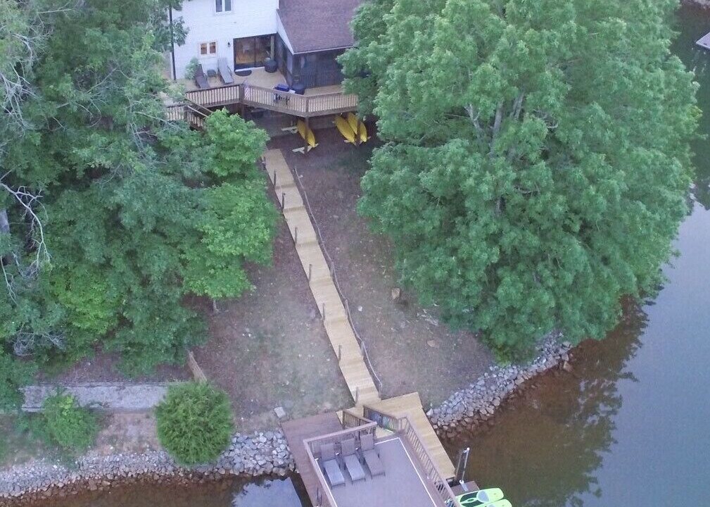 Photo of Outdoor in Huddleston