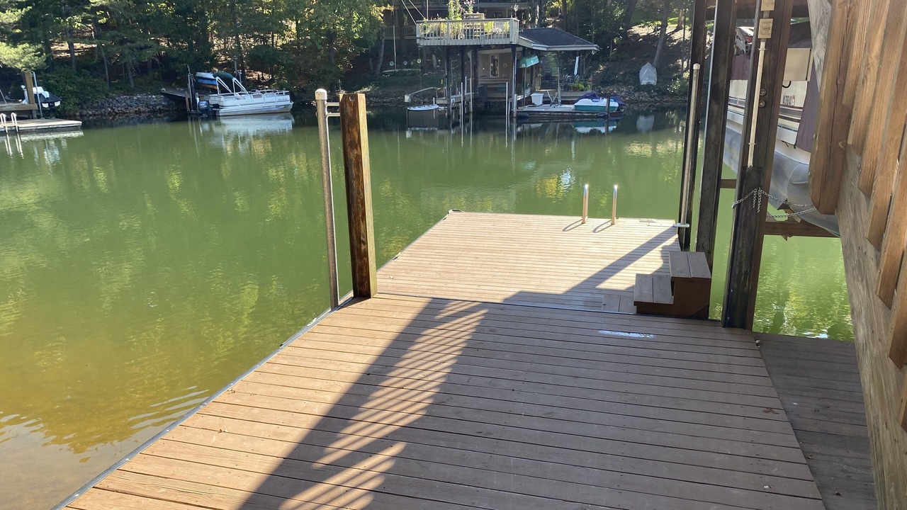 Photo of Outdoor in Huddleston