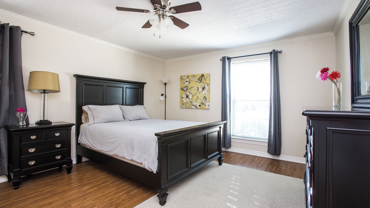 Photo of Bedroom in Bucktown
