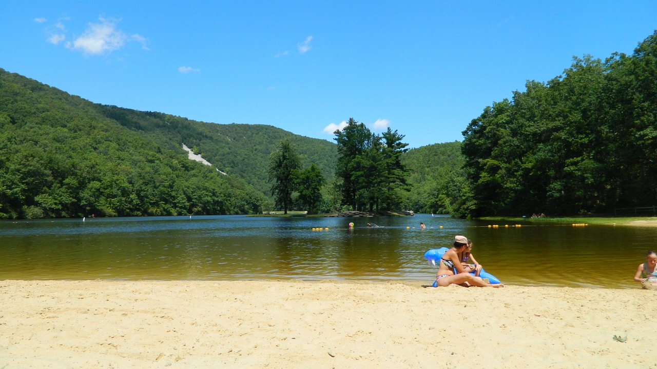 Photo of Outdoor in Tyro