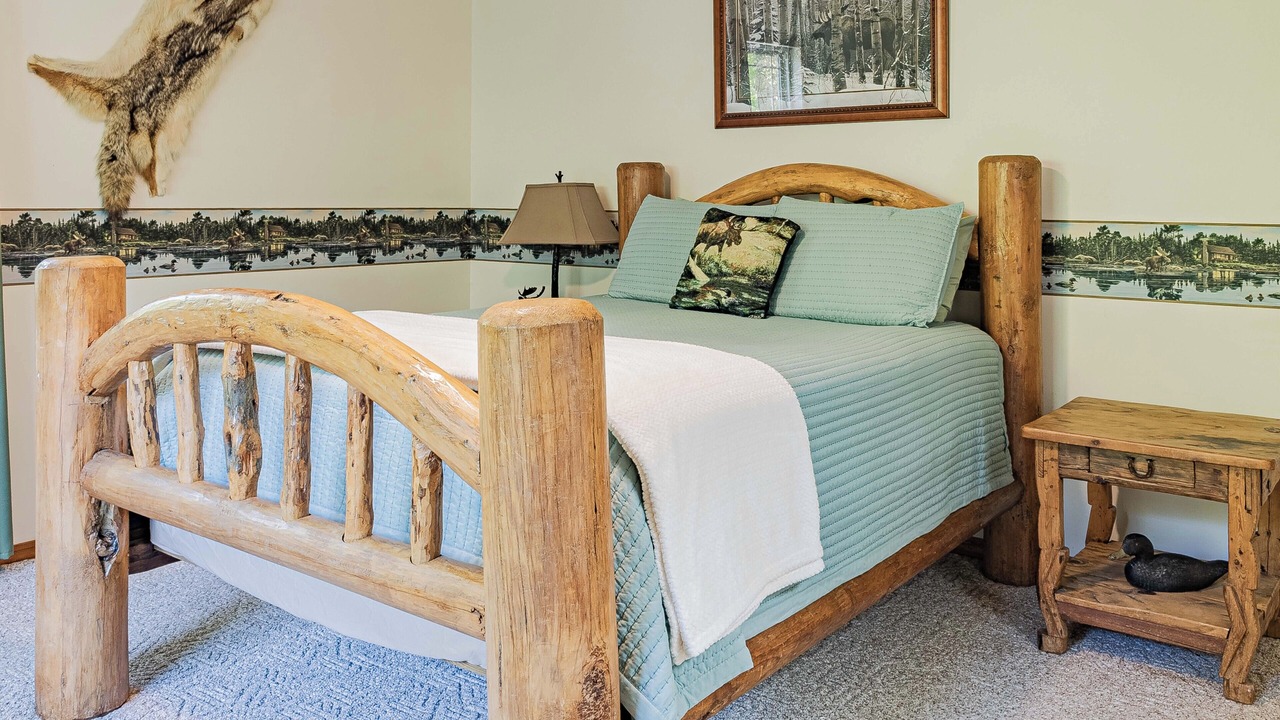Photo of Bedroom in Lakeview