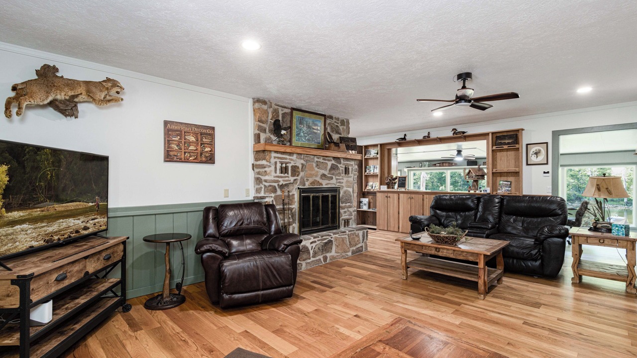 Photo of Livingroom in Lakeview