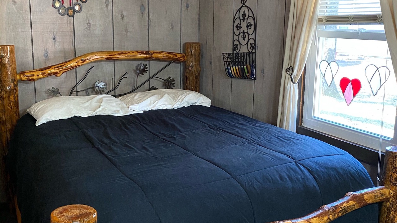 Photo of Bedroom in Friendship