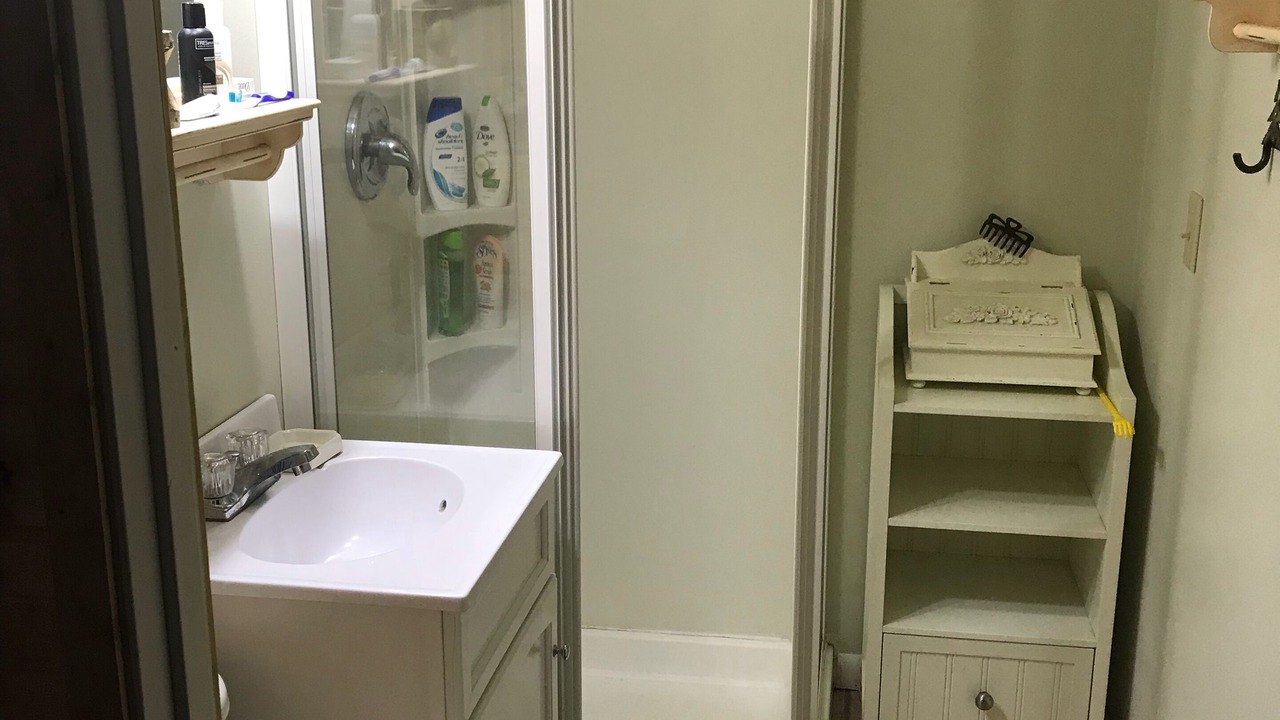 Photo of Bathroom in Friendship
