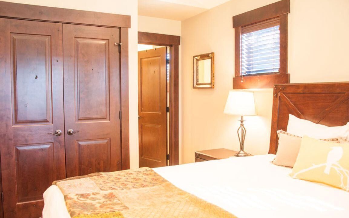 Photo of Bedroom in Cle Elum