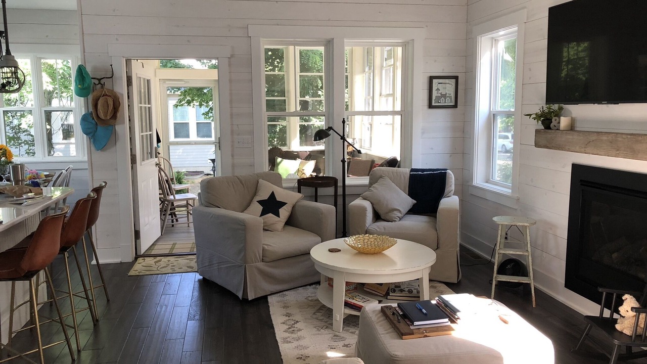 Photo of Livingroom in New Buffalo