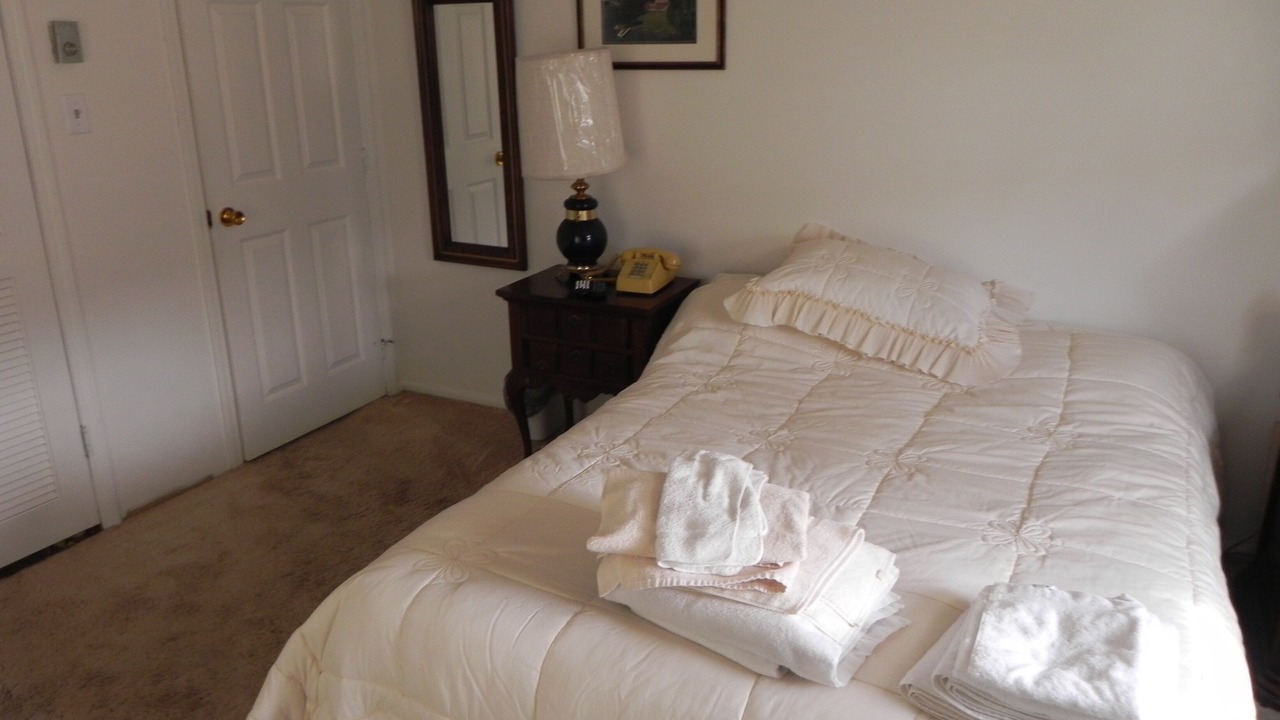Photo of Bedroom in Ticonderoga