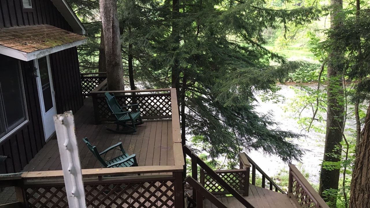 Photo of Outdoor in Gaines