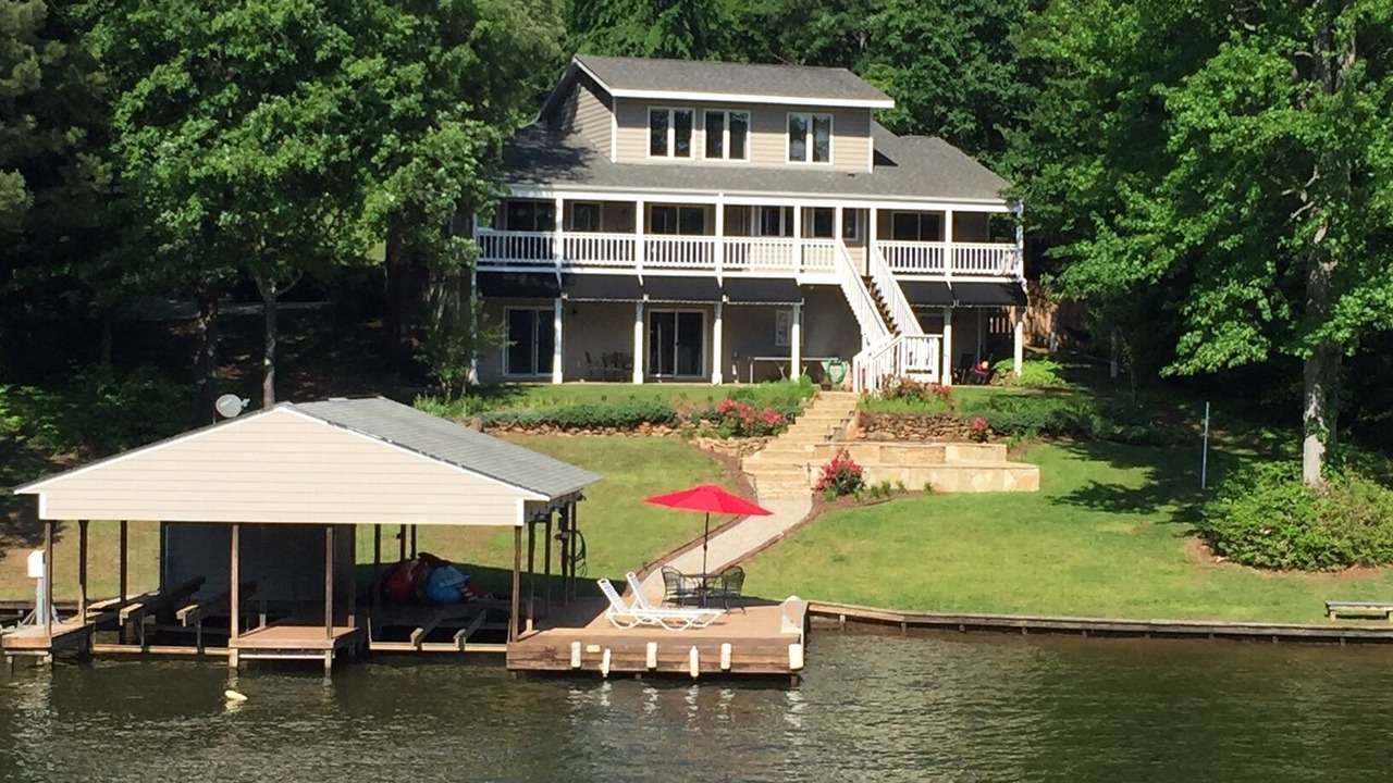 Photo of Outdoor in Bracey