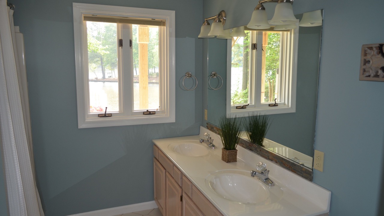 Photo of Bathroom in Bracey