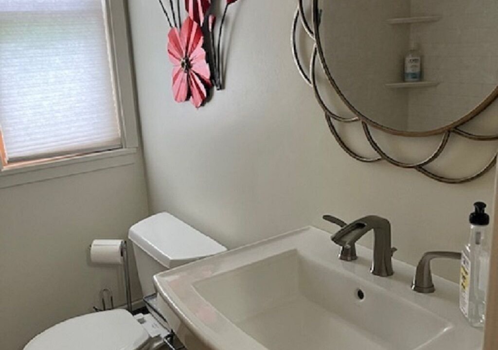 Photo of Bathroom in Marquette