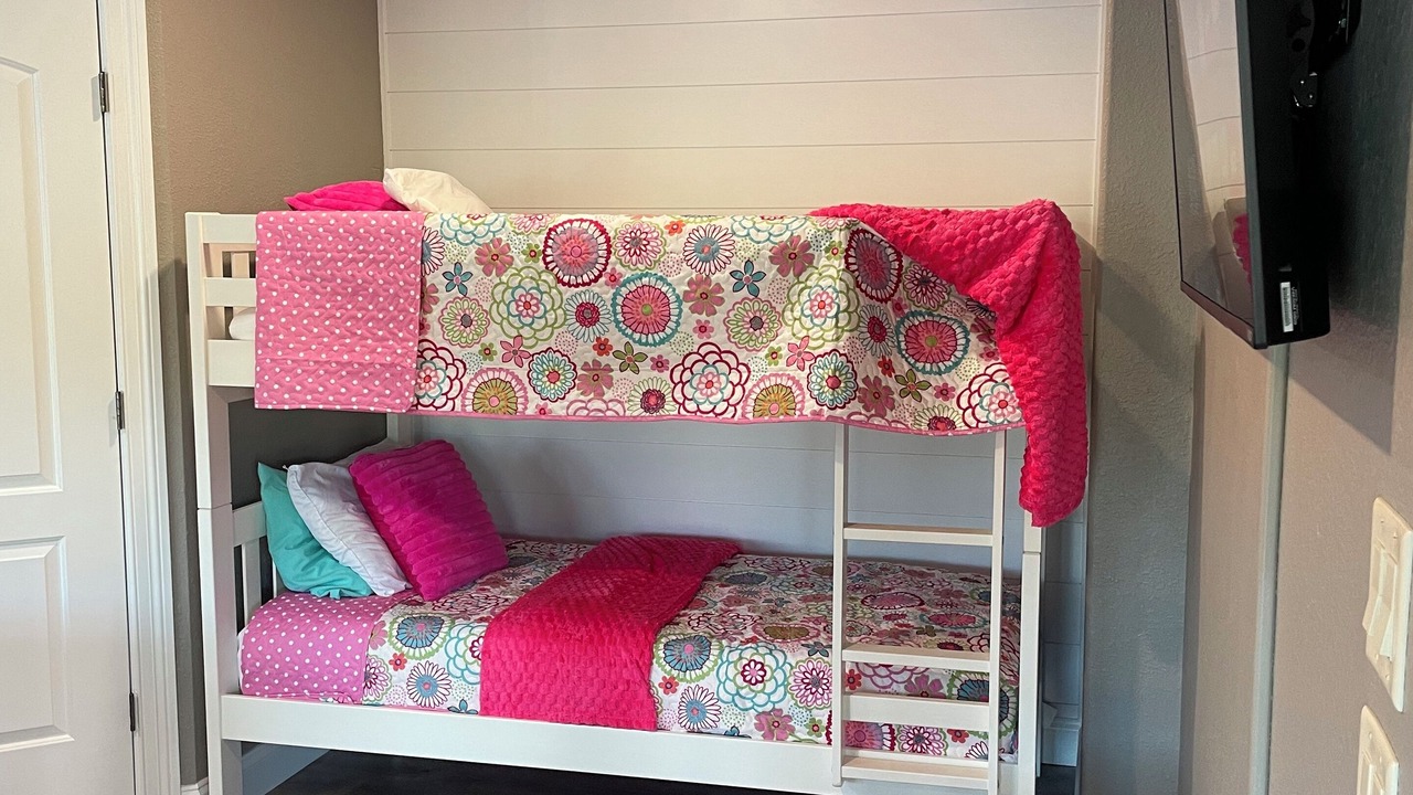 Photo of Bedroom in Osage Beach