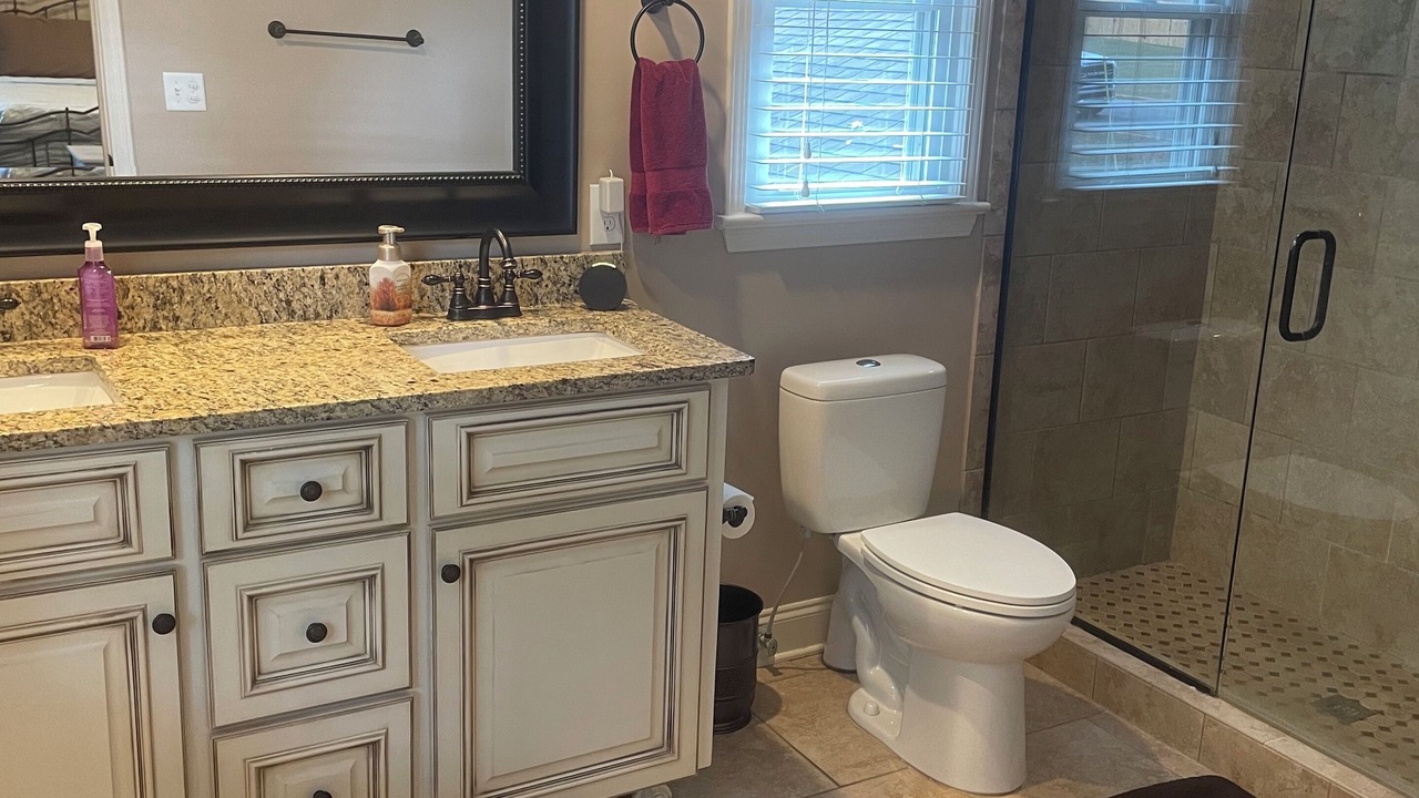Photo of Bathroom in Tuscaloosa