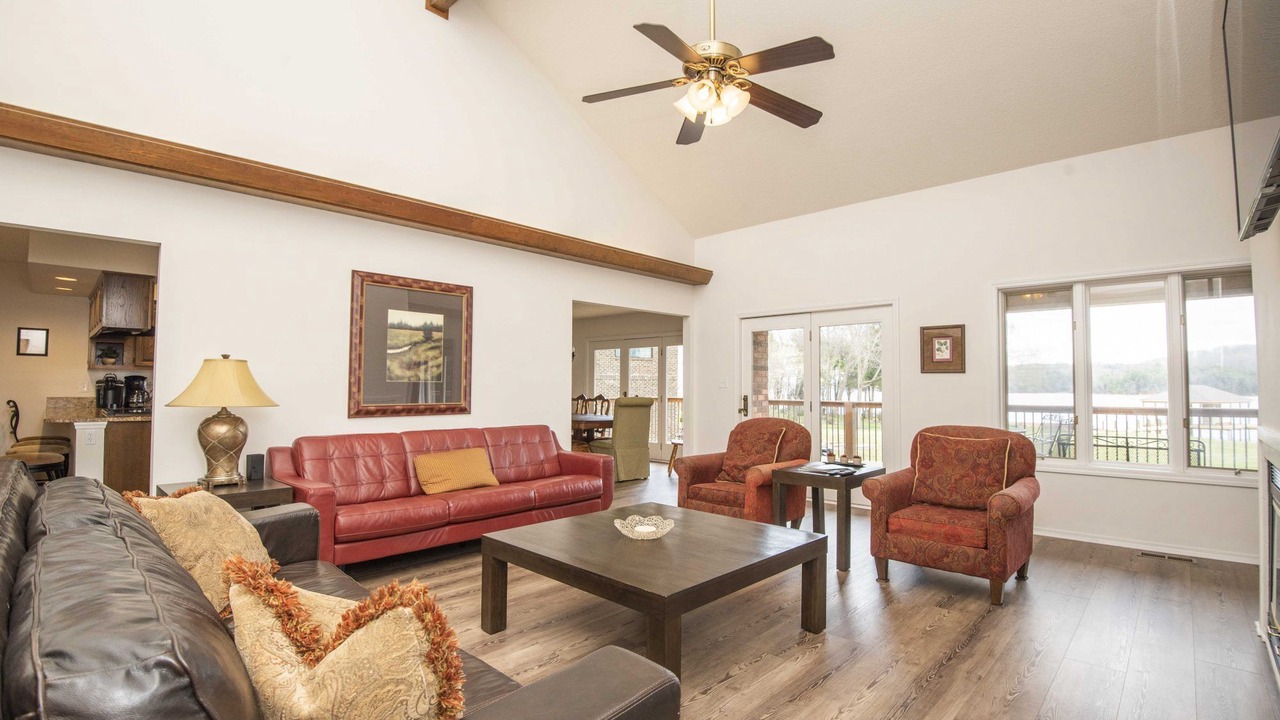 Photo of Livingroom in Tellico Village