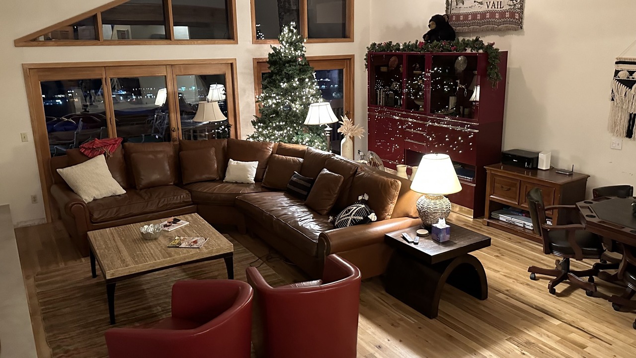 Photo of Livingroom in Vail