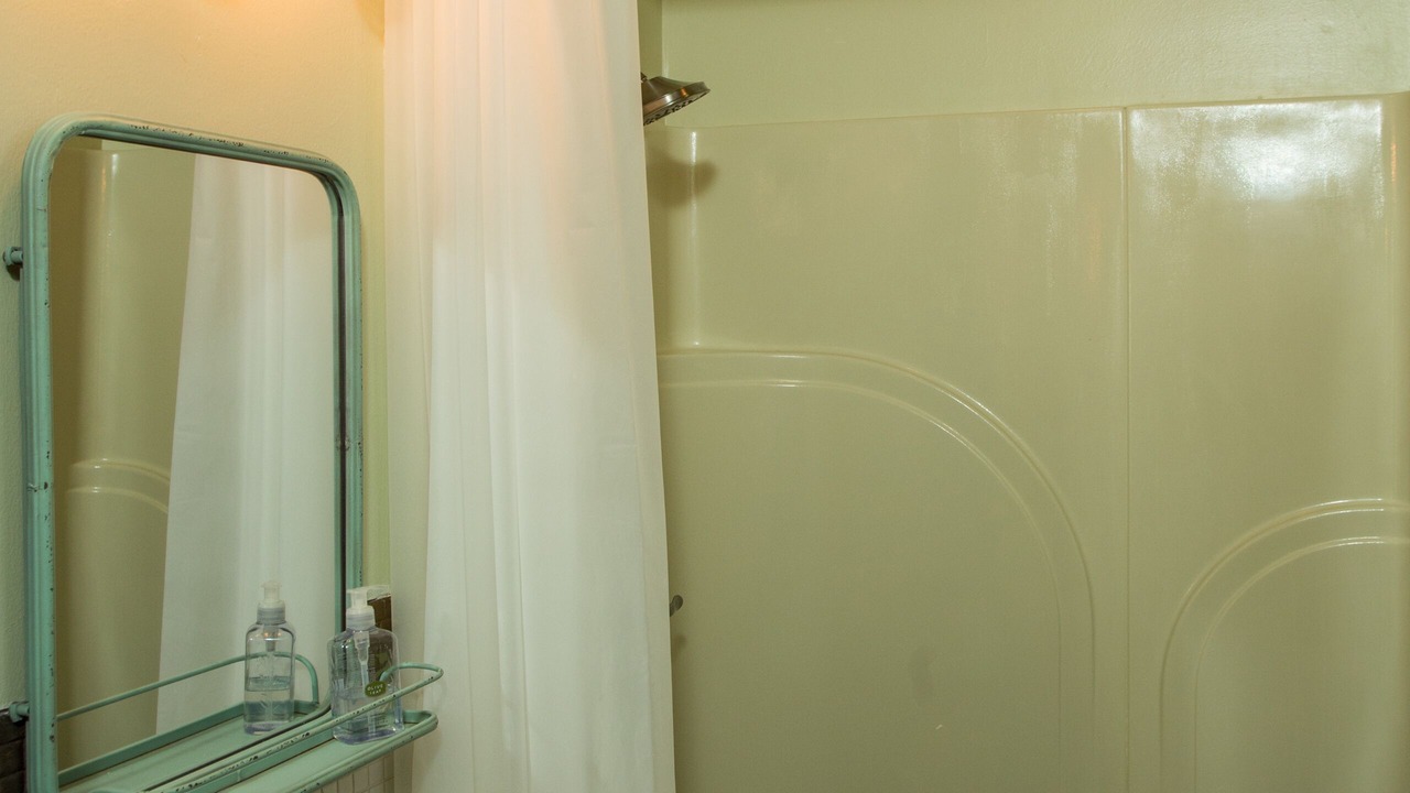 Photo of Bathroom in Armory Park