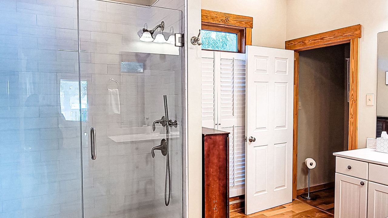 Photo of Bathroom in Chappells