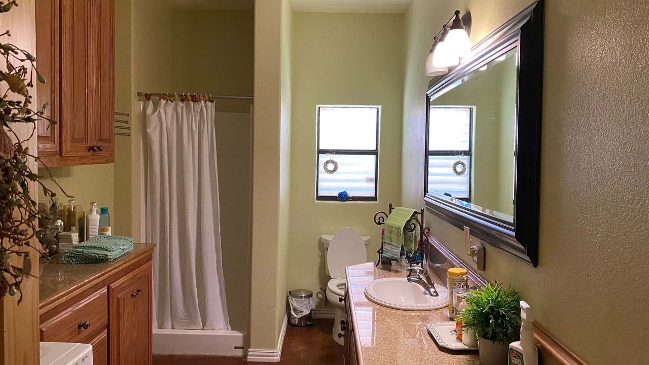 Photo of Bathroom in Riviera